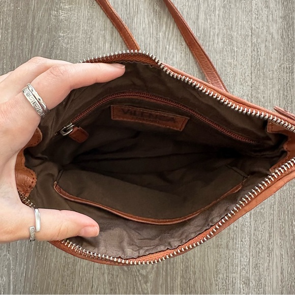 LIKE NEW Vilenca Holland Leather Purse - Picture 4 of 6